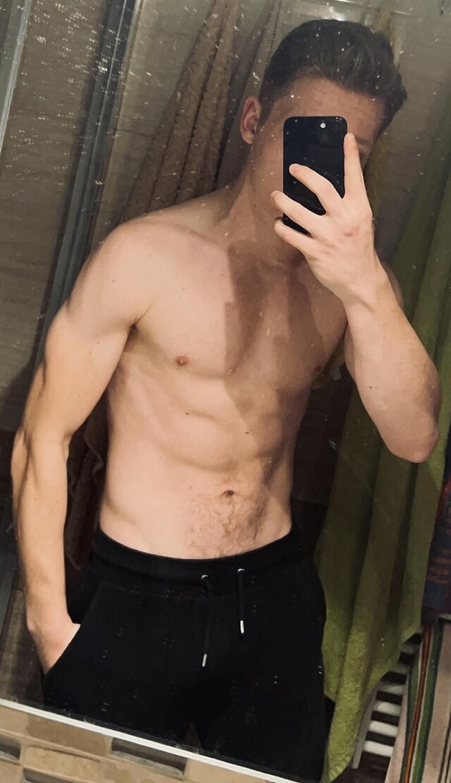 MlodyWWA24
