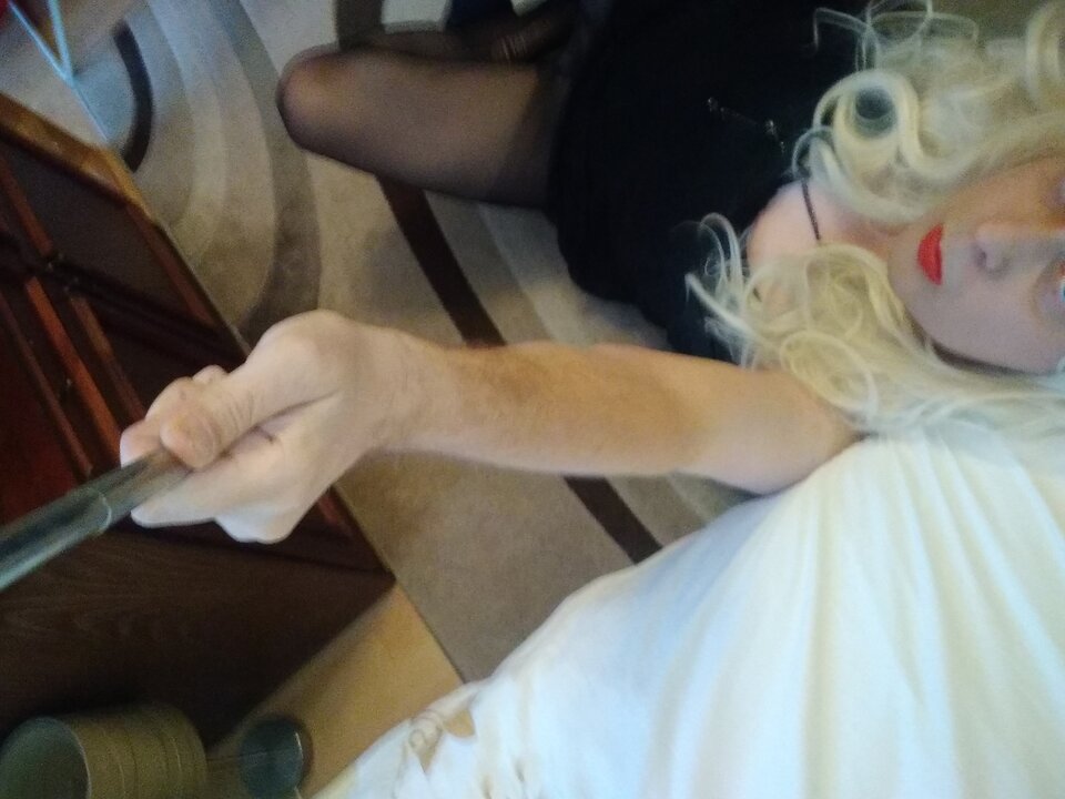 IMG_20241212_080327162_BURST000_COVER_TOP.jpg - juliadada