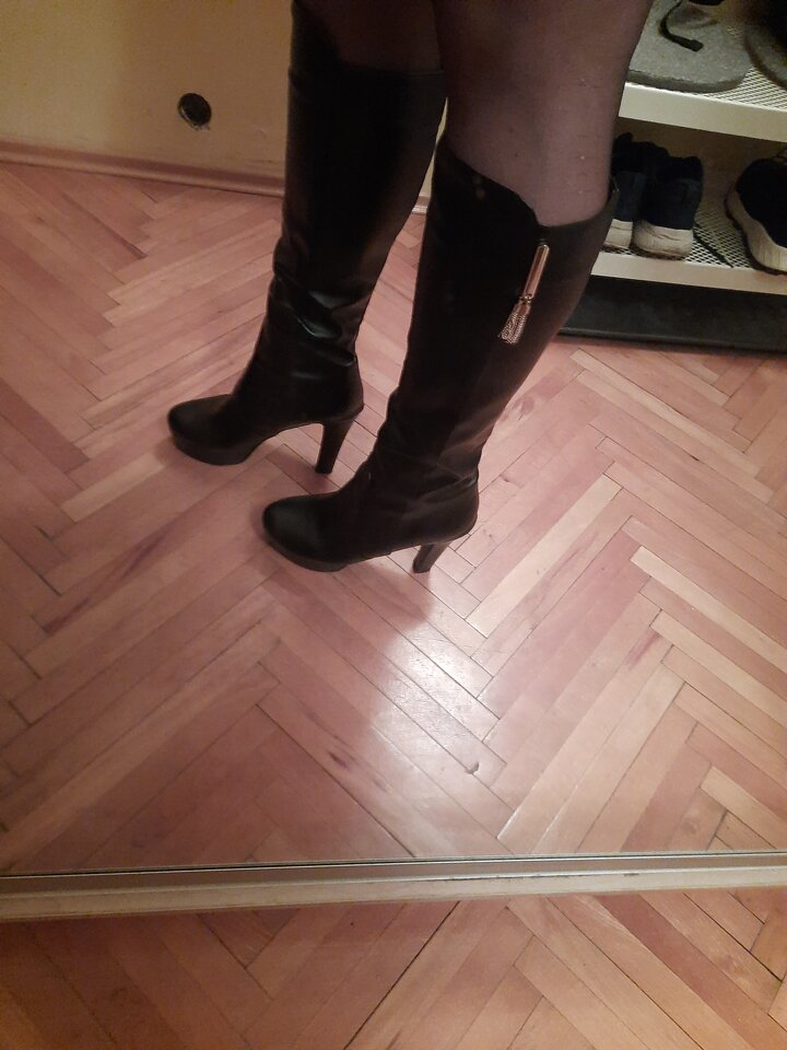 20241212_171616.jpg - Marta_Cross