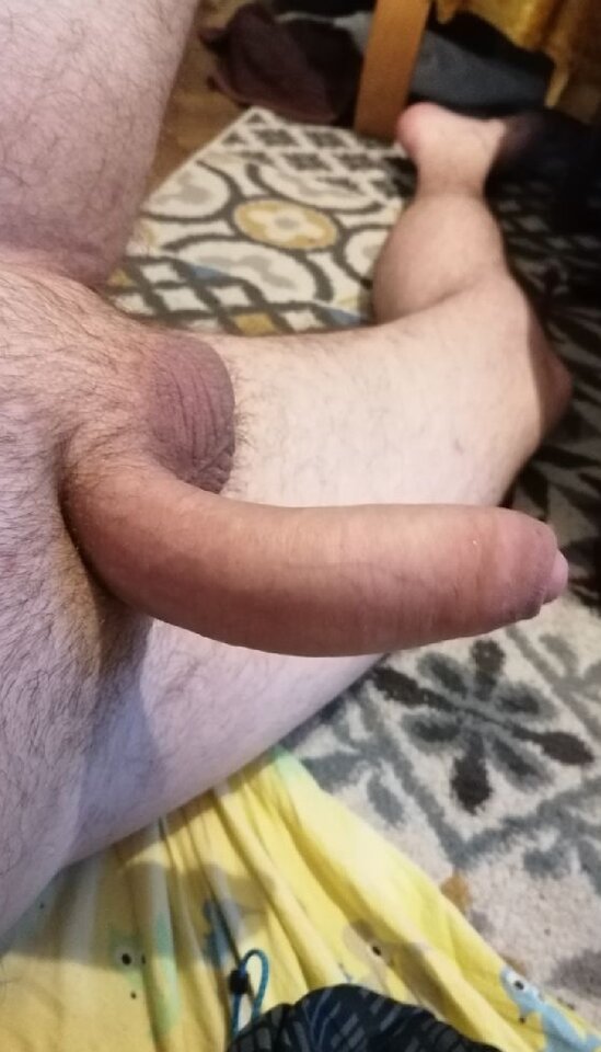 Screenshot_20241204_002219_com.grindrapp.android_edit_1372858222 - Mintrandir