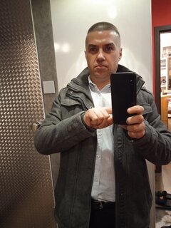 7736834b-.jpg
