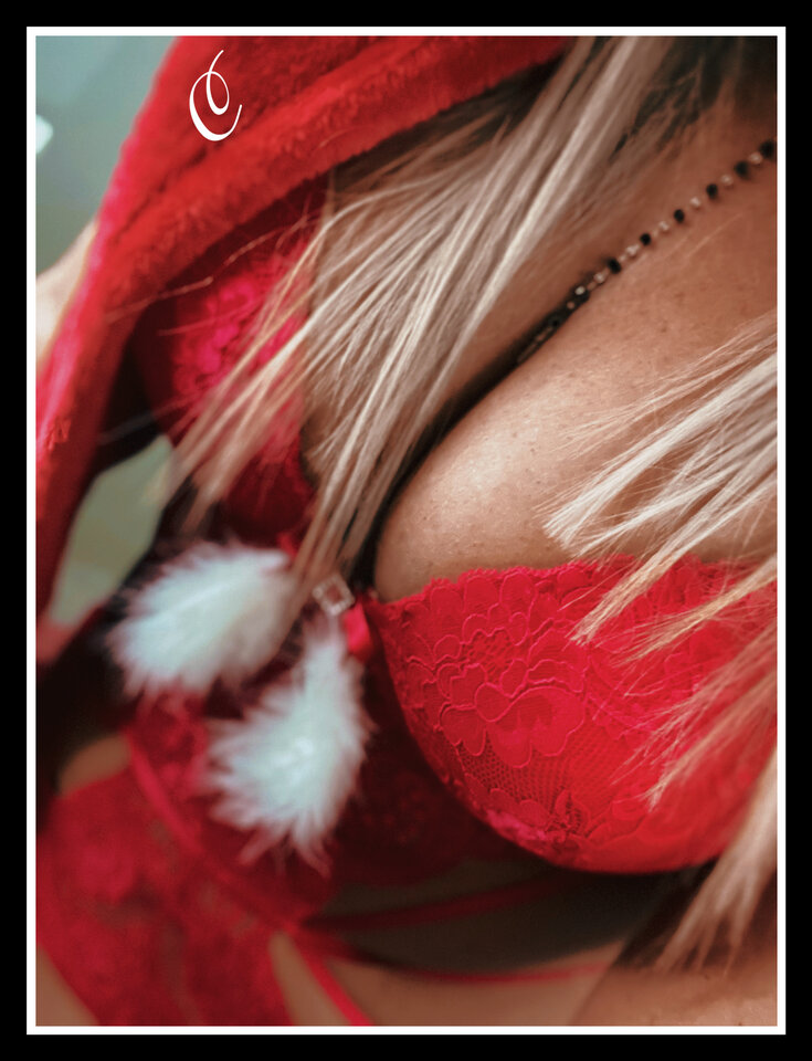 👅 - Blade44Cake43