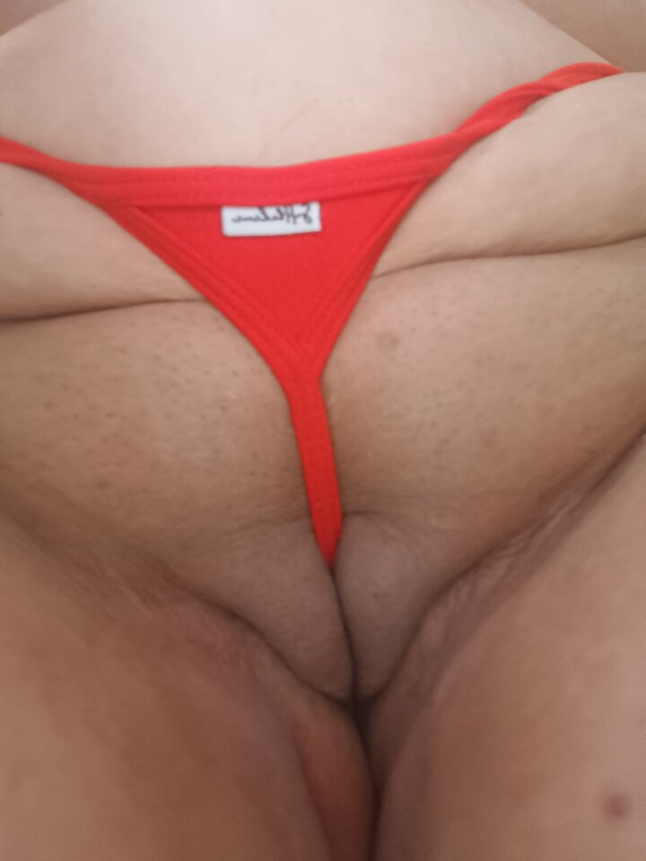 Takie stringi to ja lubię  - puszysta_kotka