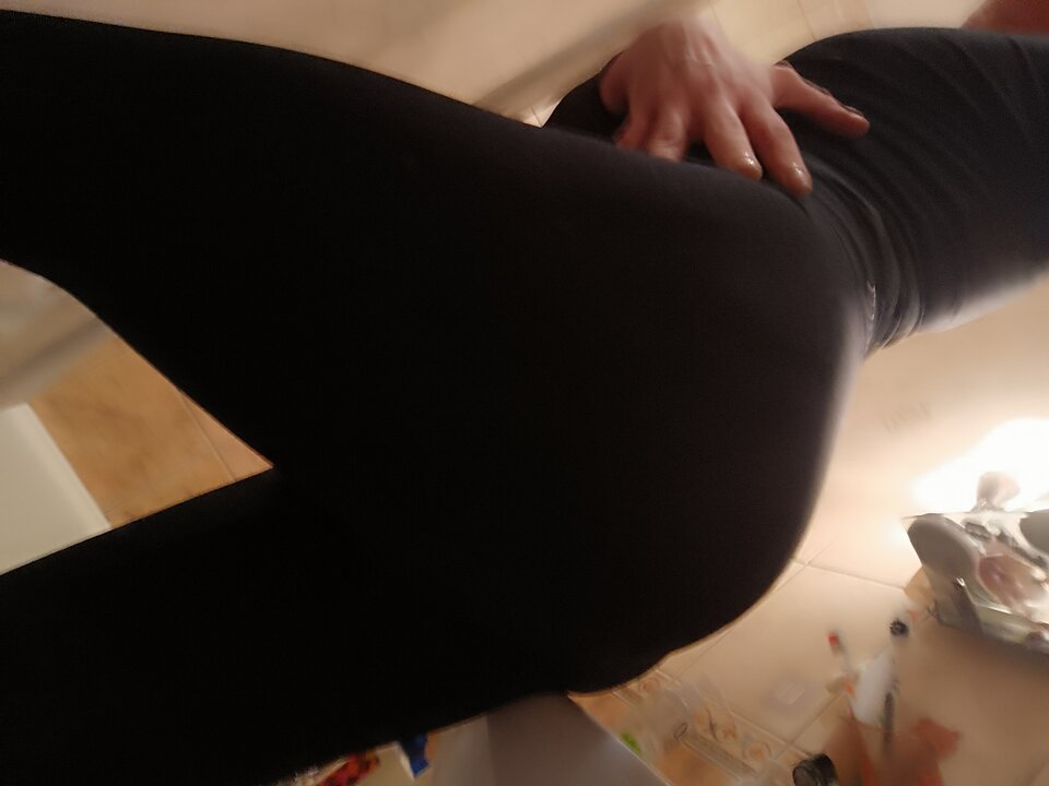 1000003456.jpg - Bisexi1