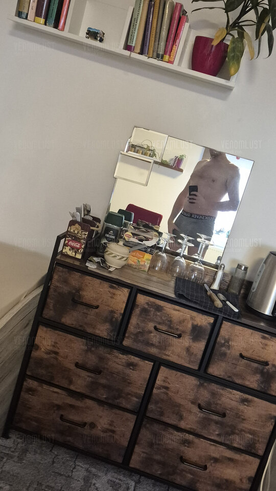 1000012350.jpg - VenomLust