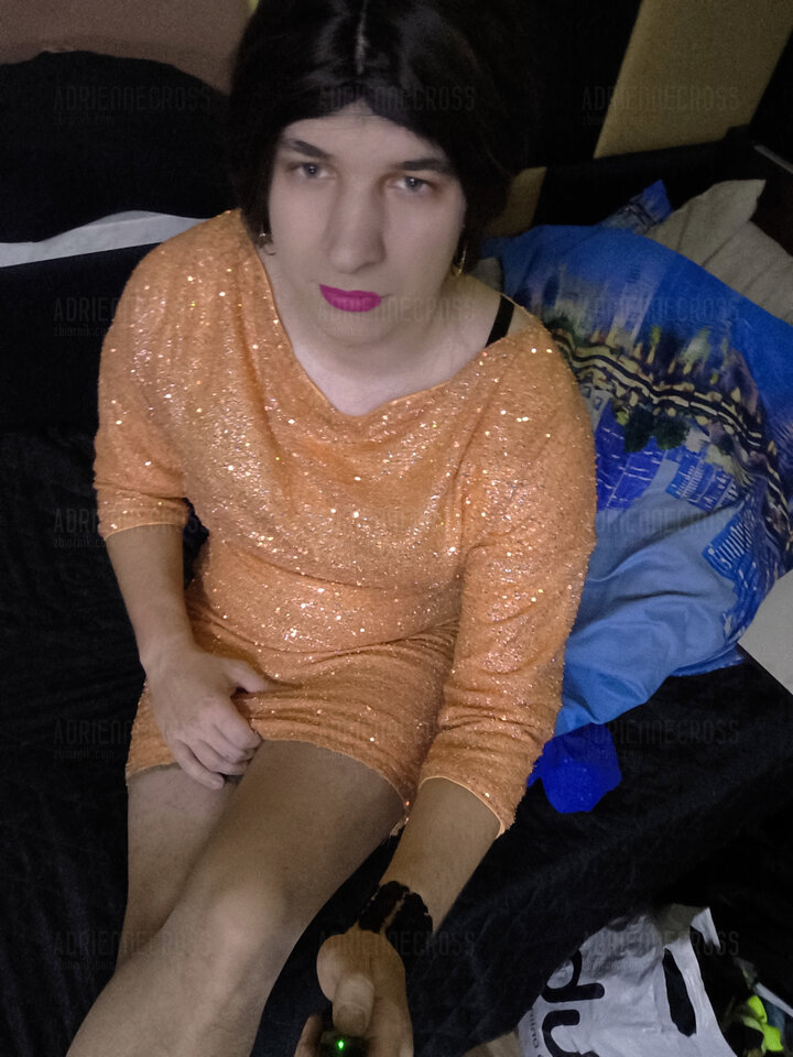 1000000801.jpg - Adriennecross