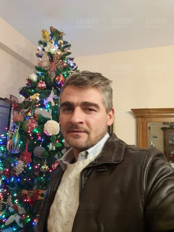 Ja gotowy a mąż  się stroi🤣🤣 - Adminki