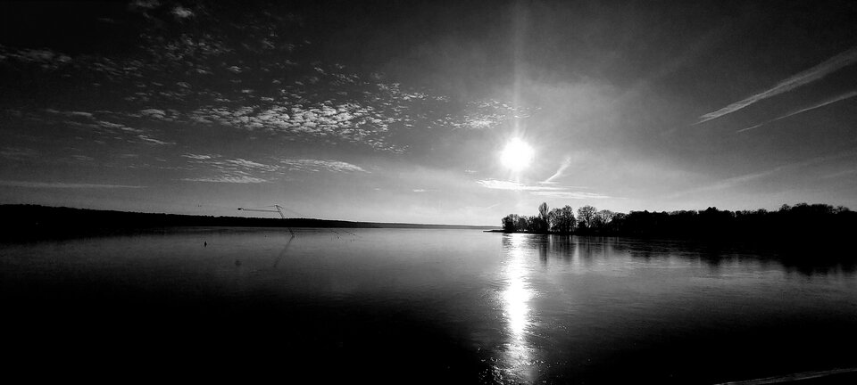 Tęsknię za latem.  Wprawdzie nigdy nie opalałem się nago, al - DDdominiKK