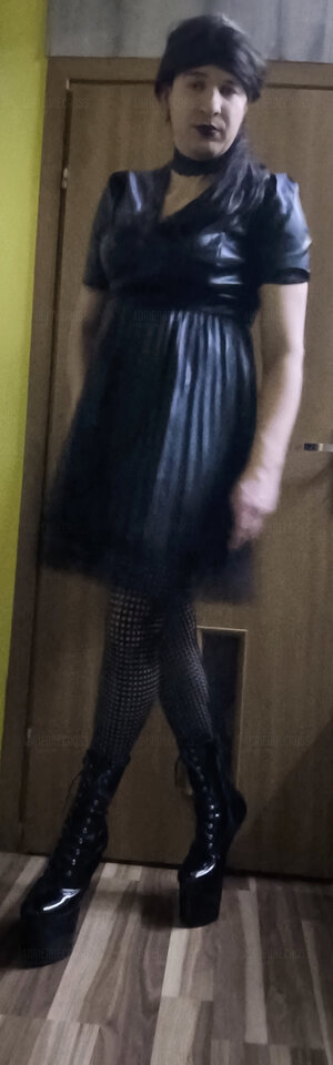 1000000941.jpg - Adriennecross