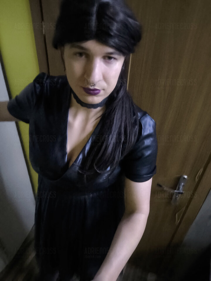 1000000943.jpg - Adriennecross