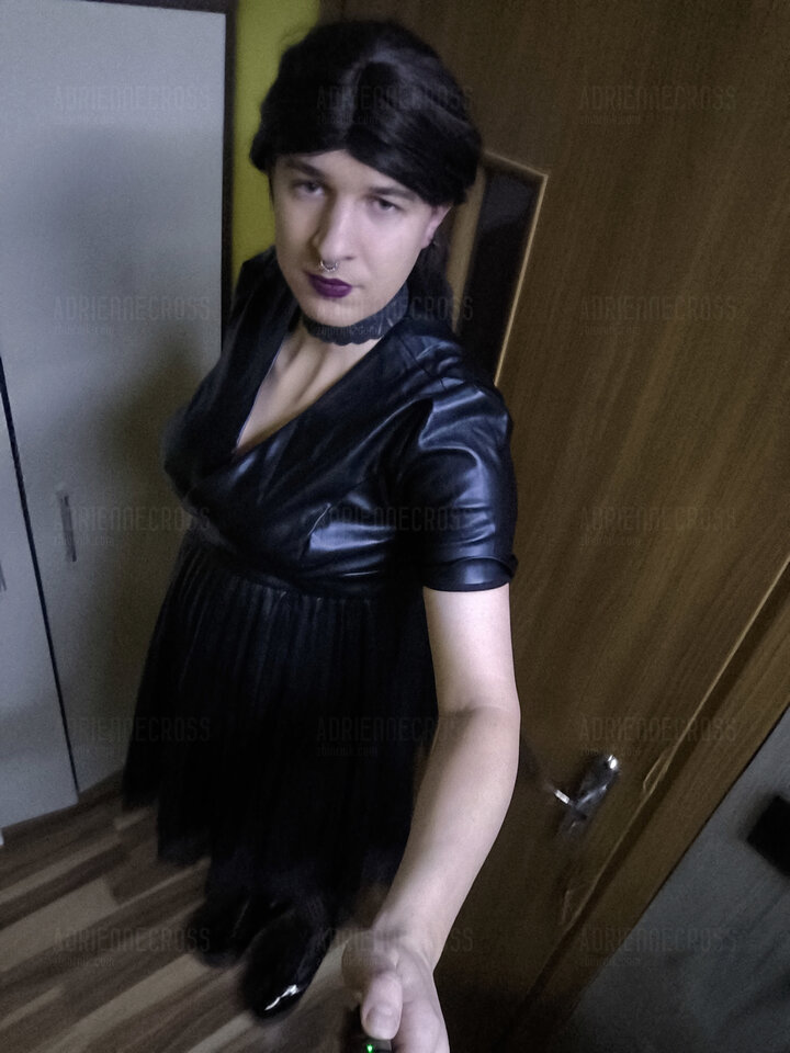 1000000935.jpg - Adriennecross