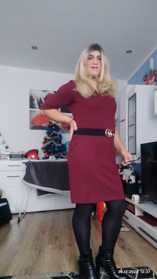 1000111964.jpg - Daria54