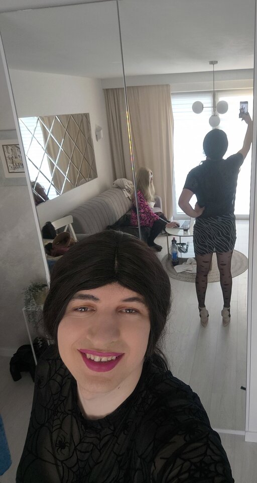 1000001251.jpg - Adriennecross