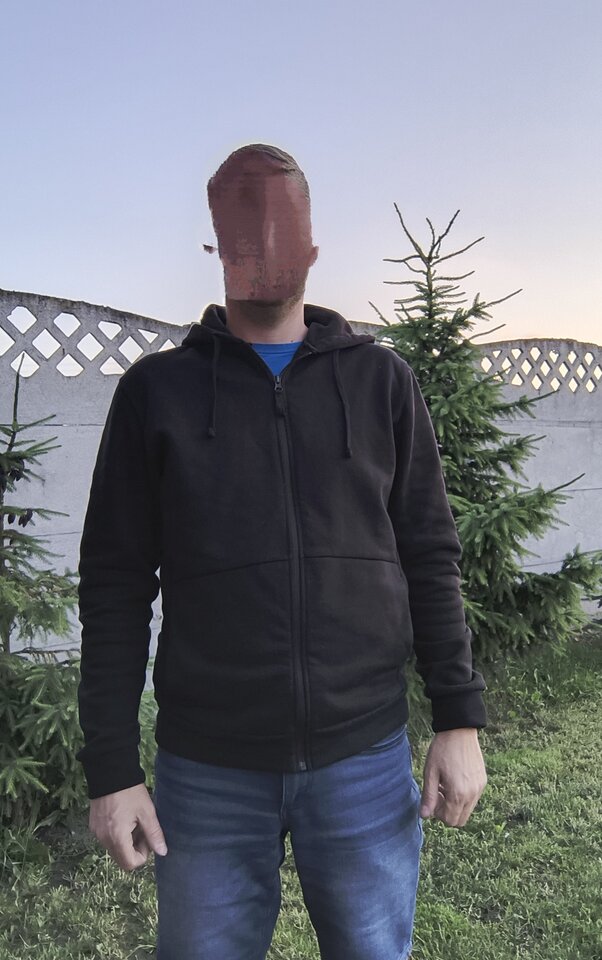 e955e094-c3d5-4eec-8943-049b1637ce6a-1_all_2788.jpg - Pozna987