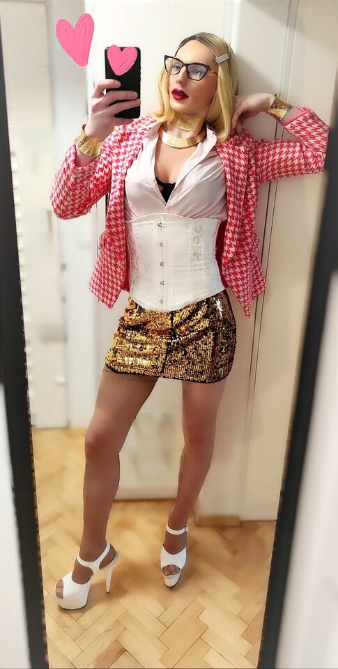 Delikatny retusz, przyznaje otwarcie. - PaulaTransMilf