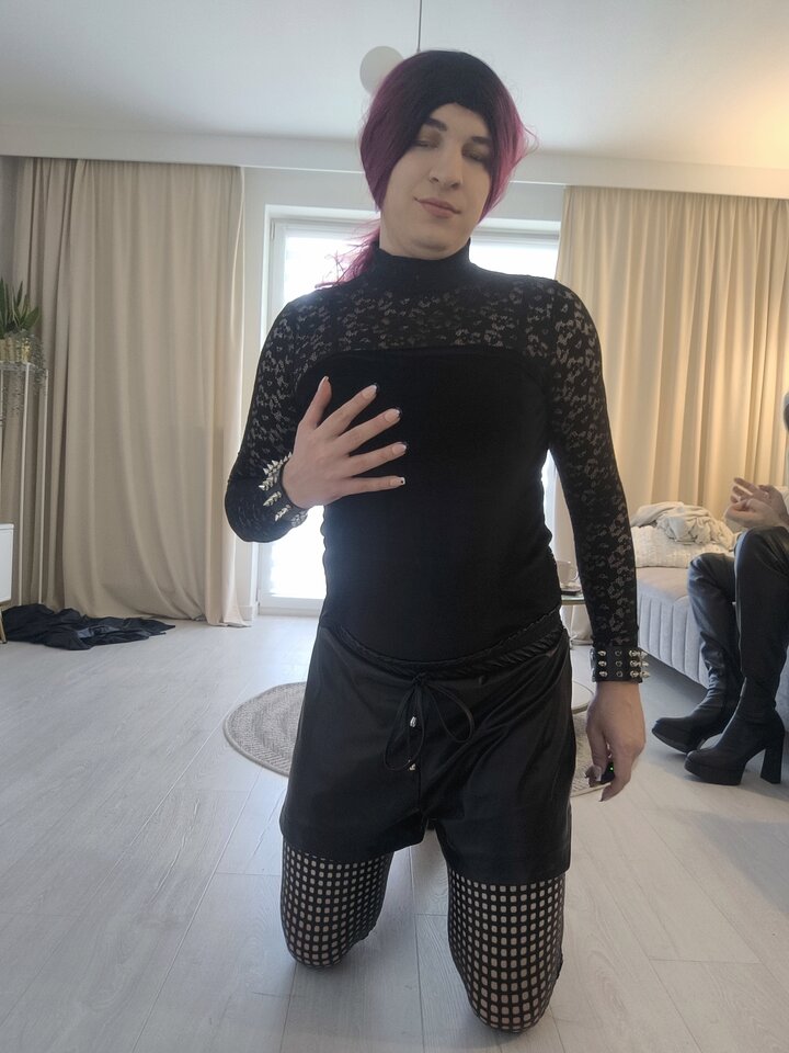 1000001175.jpg - Adriennecross