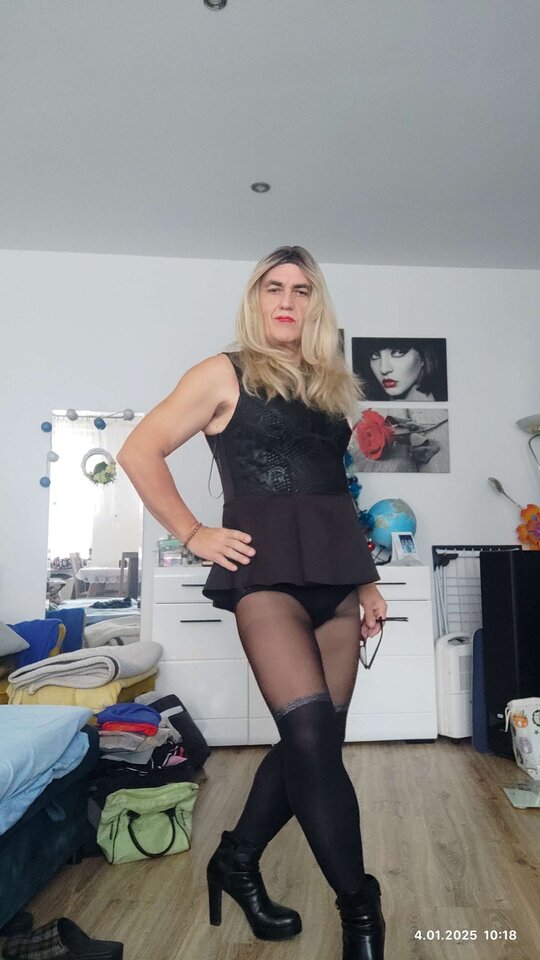 1000112056.jpg - Daria54