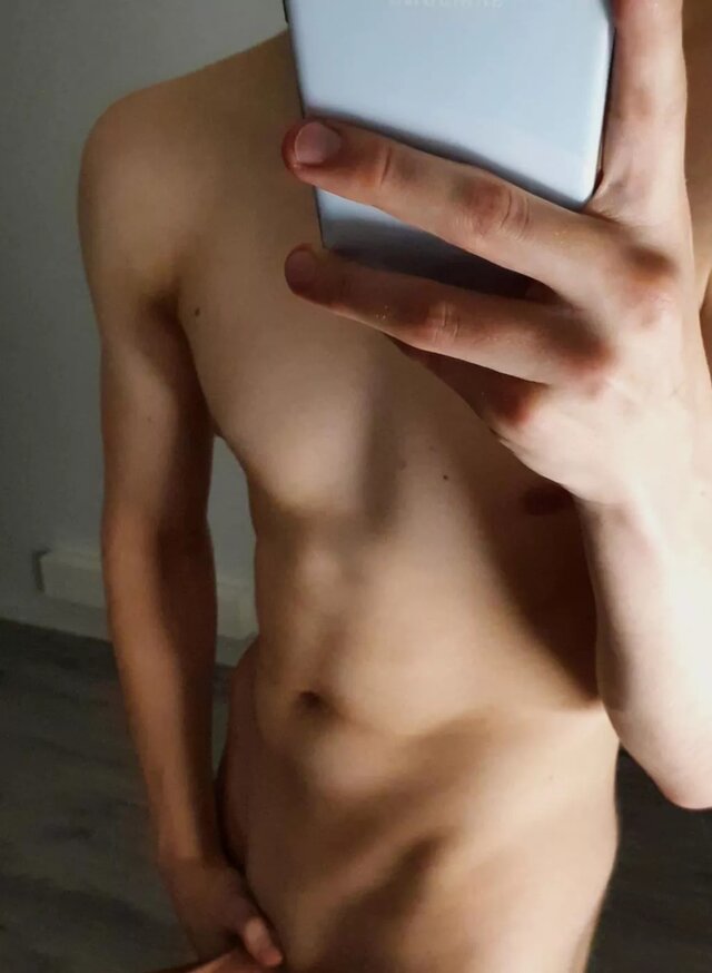 Gigolo691