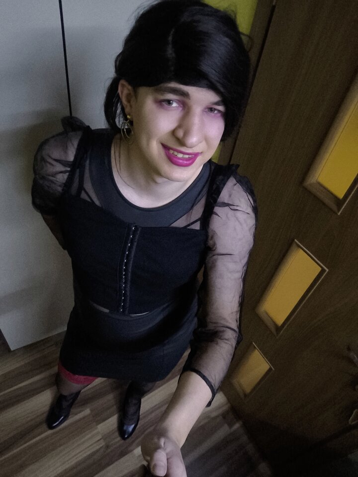 1000001701.jpg - Adriennecross