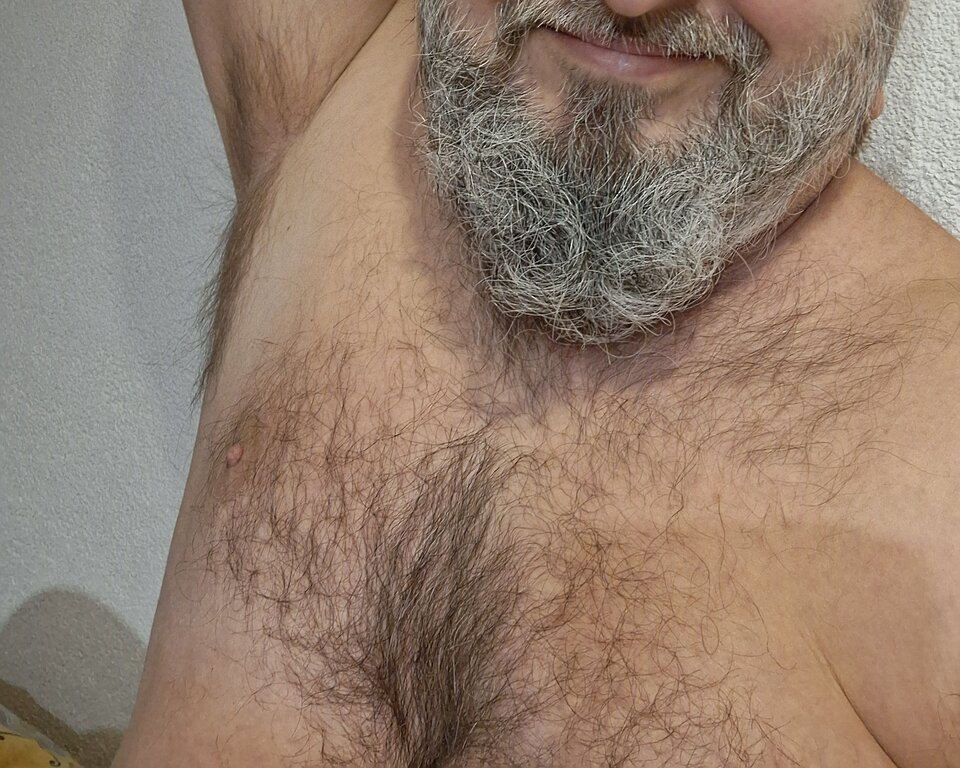 1000014083.jpg - gregory42