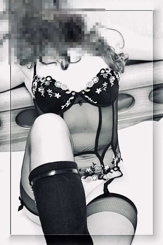 photo-output.jpeg - hotpasion