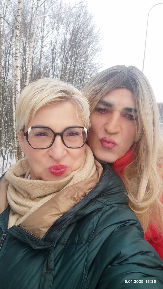 1000112105.jpg - Daria54