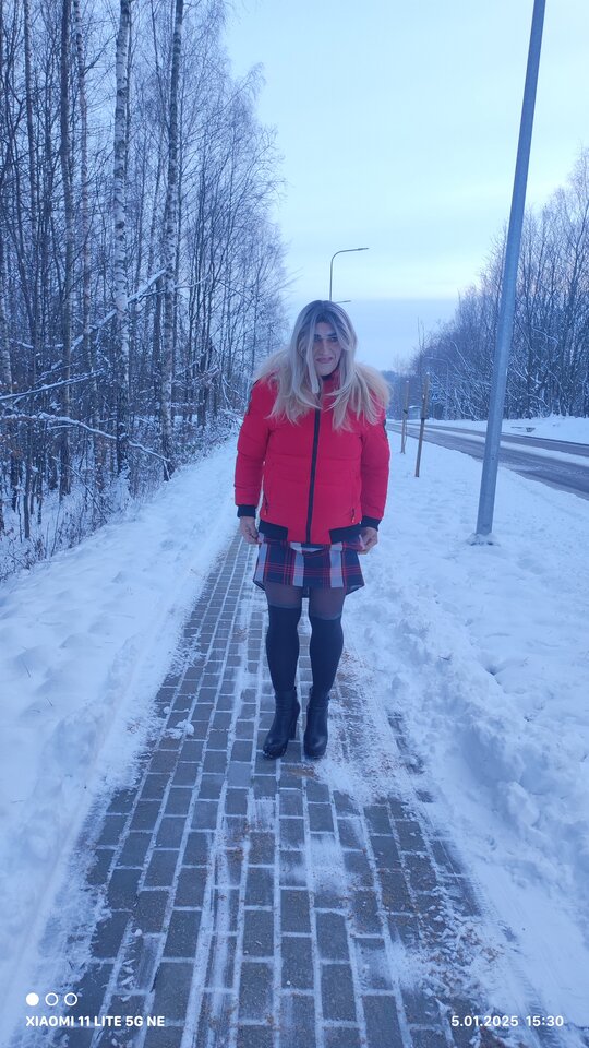 1000112123.jpg - Daria54