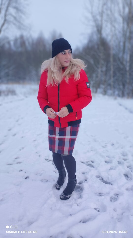 1000112142.jpg - Daria54