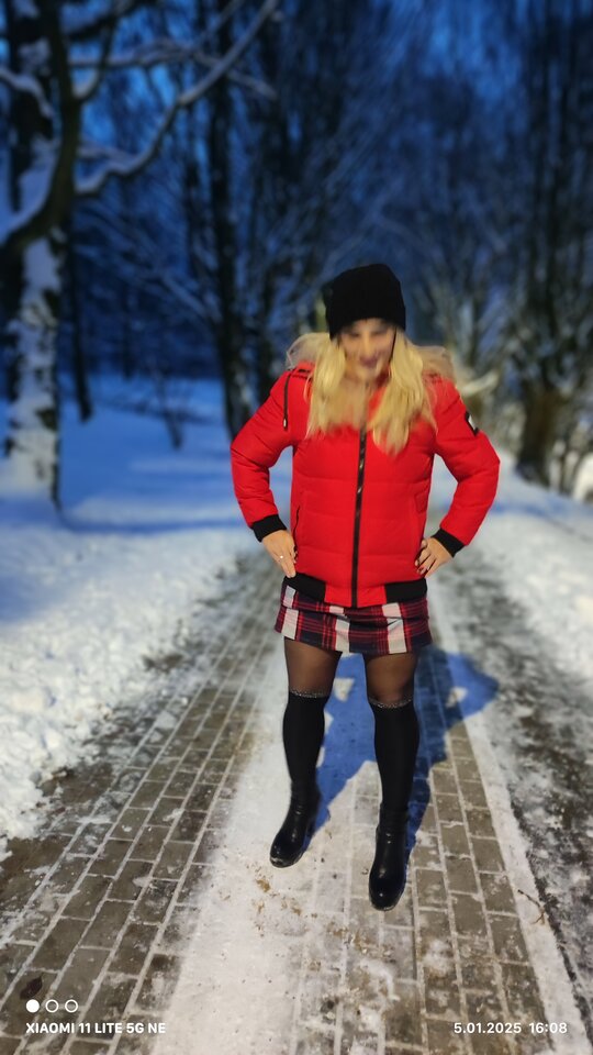 1000112177.jpg - Daria54