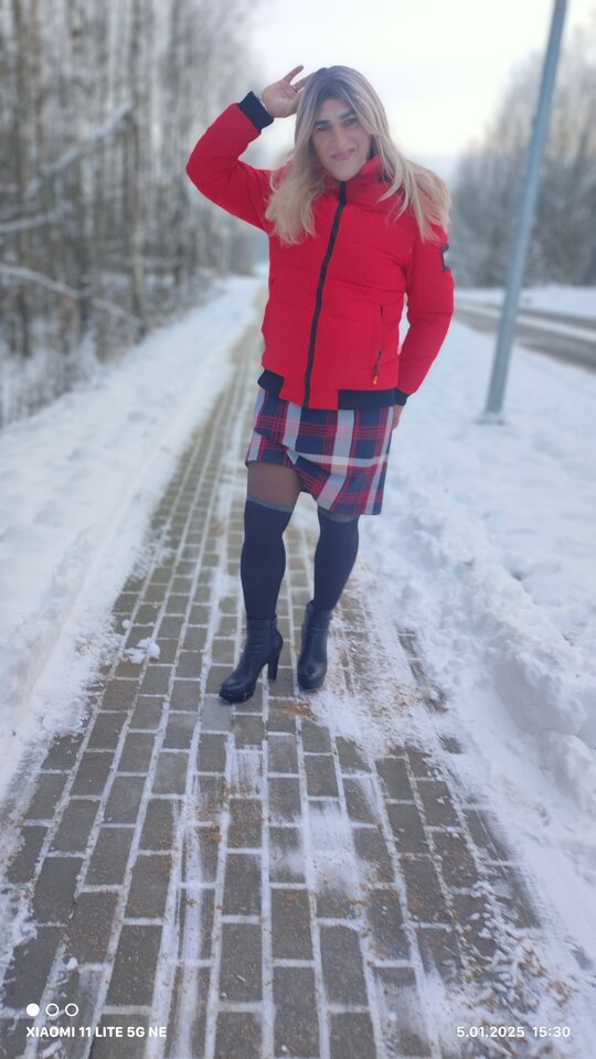 1000112131.jpg - Daria54