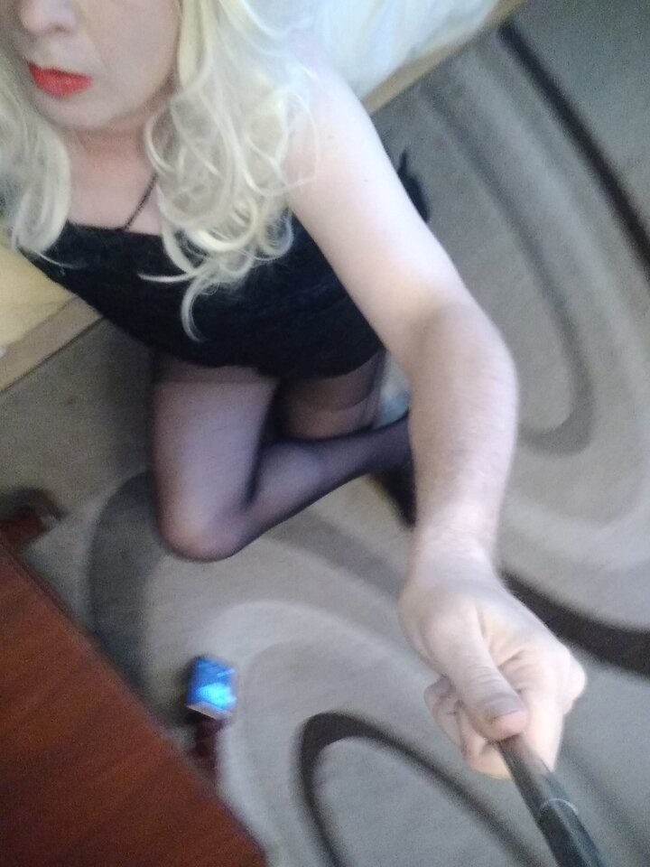 IMG_20241212_081147792_BURST000_COVER_TOP — kopia.jpg - juliadada