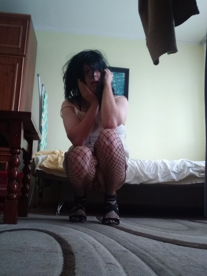 IMG_20241212_111906888_BURST000_COVER_TOP.jpg - juliadada