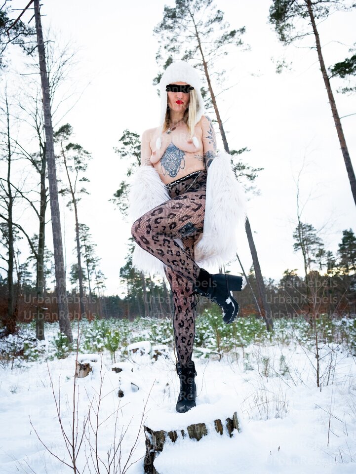 Winter:) - UrbanRebels