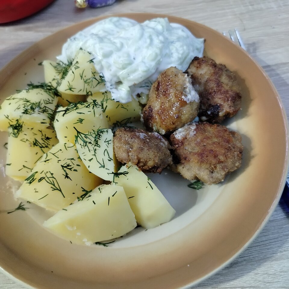 1000003057.jpg - Niunka150990