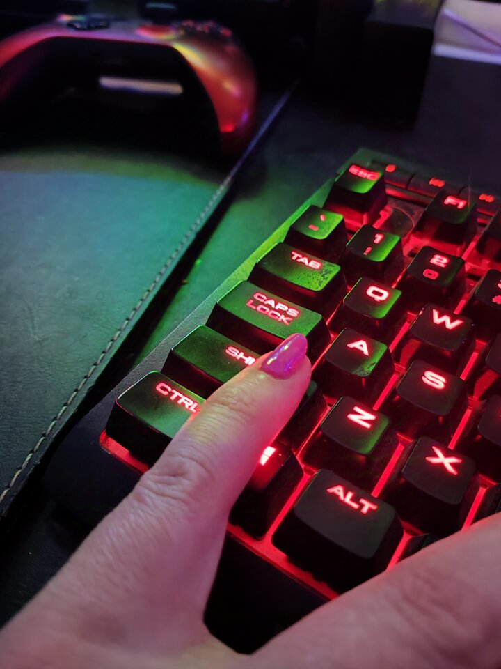 1000057316.jpg - SuniaaMartunia