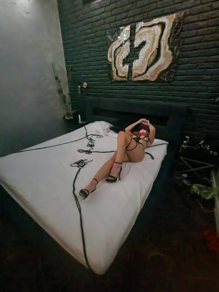 1dbcc194-9a52-4d25-9f14-c21fca83b5fd-1_all_34222.jpg - InLoveWithSex