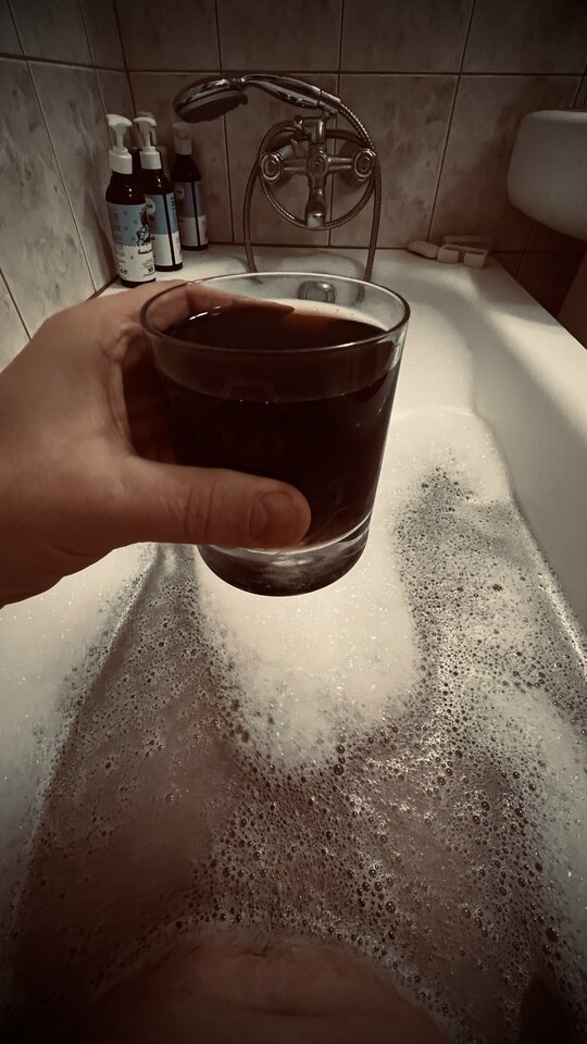 Nie ma nic lepszego po pracy jak pełen relaks …😇 - kuga70