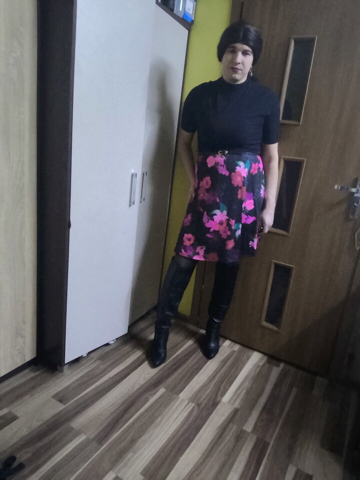 1000002168.jpg - Adriennecross