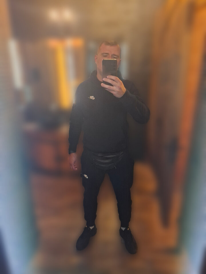 1000004323.jpg - Echeverri