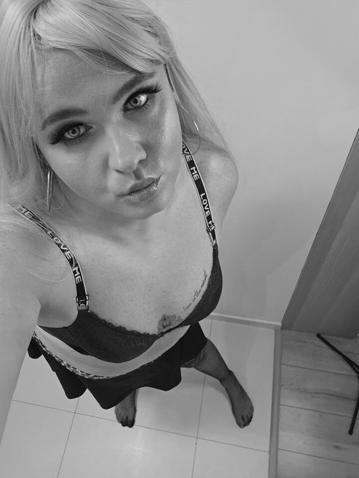 1000022431.jpg - Sunia_trans_Agunia