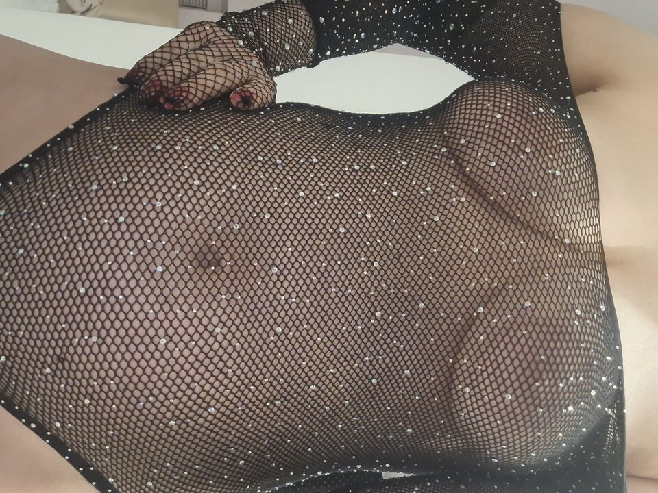 20241223_193656.jpg - Domina2468