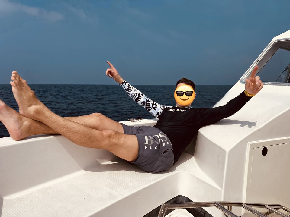 Chilling time on Speedboat 🛥️  - die87