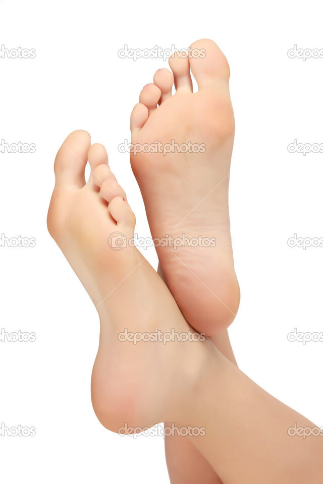 depositphotos_35367891-stock-photo-healthy-female-feet.jpg - Aniaityle