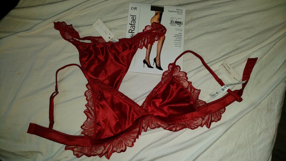 1000030953.jpg - Kamila_tranny4u