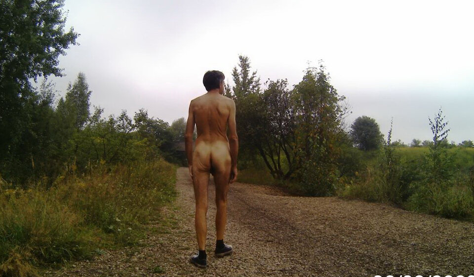 20230829_141801A.mp4_snapshot_01.14_[2023.08.29_16.48.39].jpg - Krzysztof_cfnm