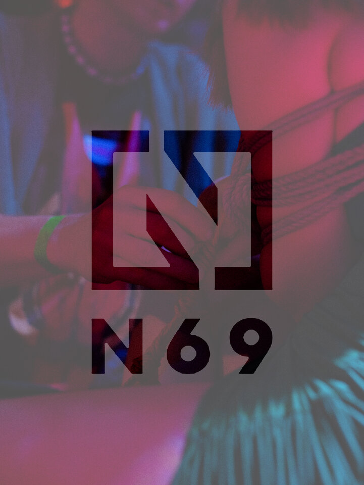 SZM053172.jpg - Suspiria