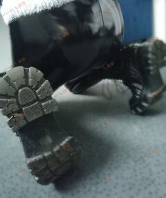 Nooo i mam brudne podeszwy🙄. Kto wyczyści 🎁👠