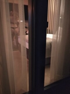 Buziak na przywitanie z kochankiem...