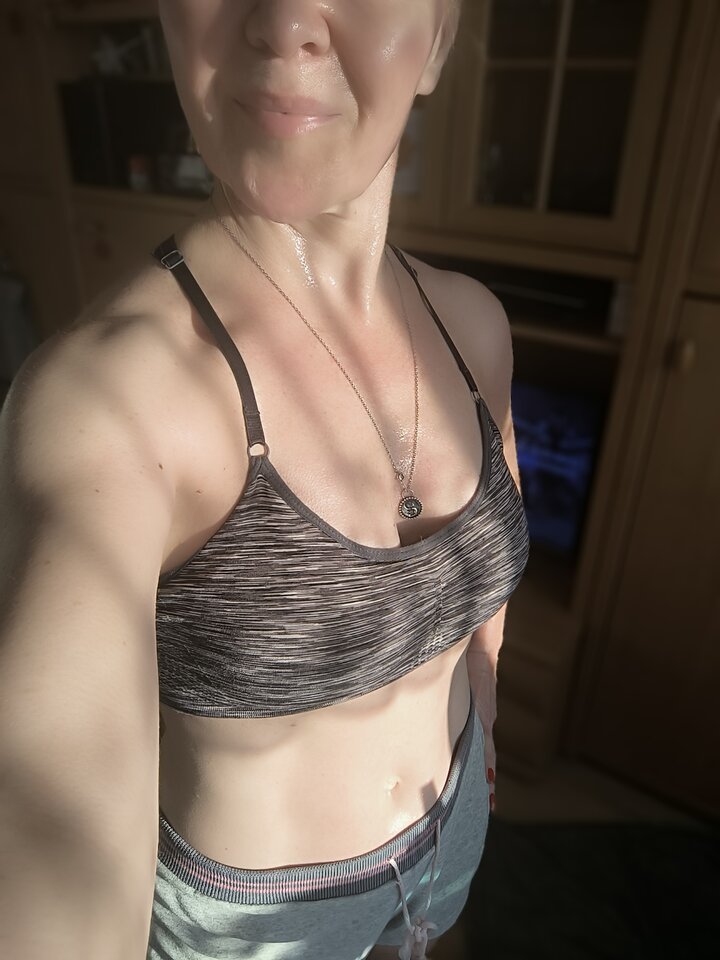 1000008077.jpg - Divya