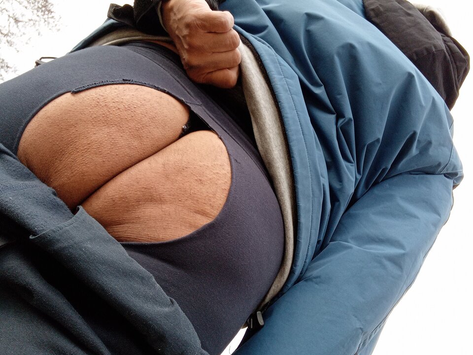 1000061714.jpg - lickemydick